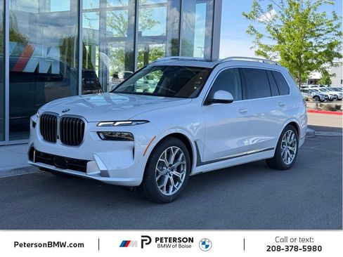 New 2027 BMW X7 xDrive40i w/ Premium Package AWD/4WD image 1