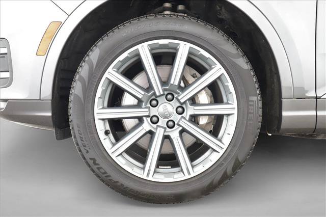 Used 2018 Audi Q7 2.0T Premium Plus w/ Premium Plus Package AWD/4WD image 26