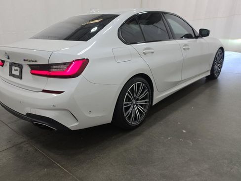 Used 2021 BMW M340i RWD image 9
