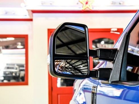 Used 2020 Ford F250 Lariat image 41