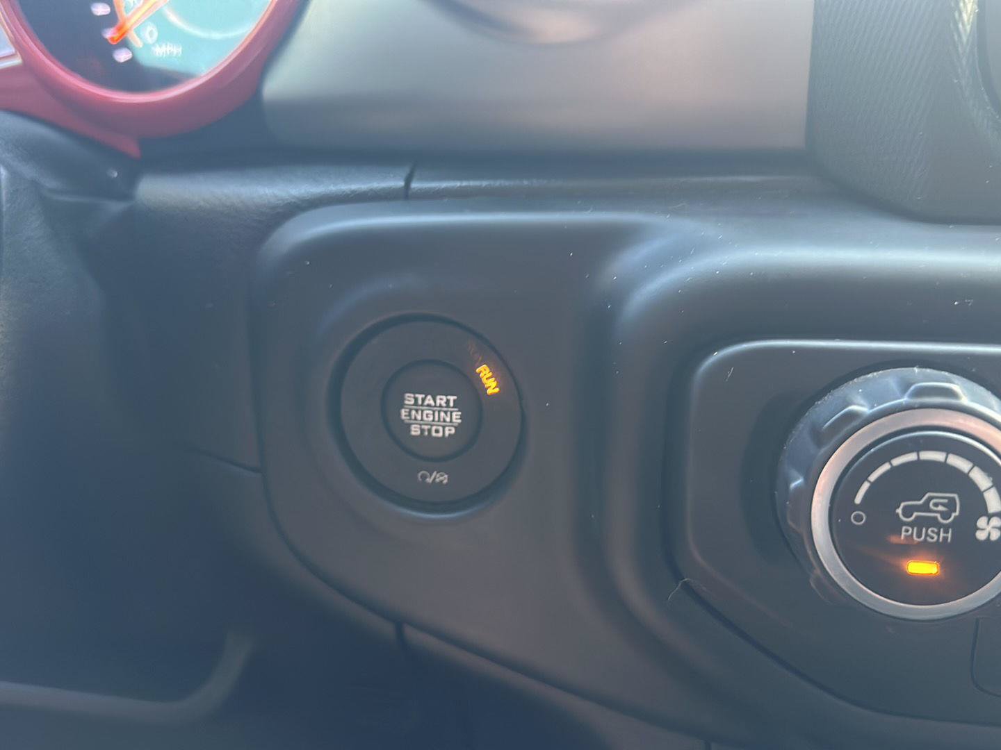 Used 2020 Jeep Wrangler Unlimited Sport AWD/4WD image 28