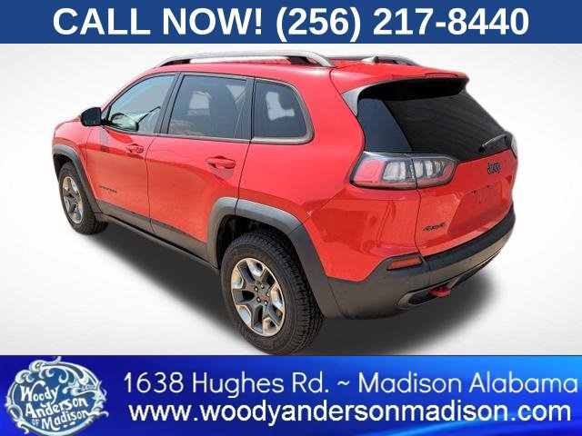 Used 2019 Jeep Cherokee Trailhawk AWD/4WD image 5