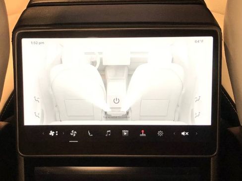 Used 2025 Tesla Model 3 Long Range image 34