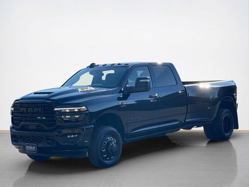 New 2026 RAM 3500 Laramie AWD/4WD image 3