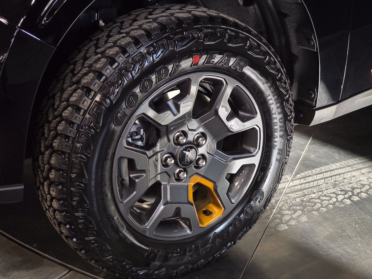 New 2026 Ford Maverick Tremor AWD/4WD image 14