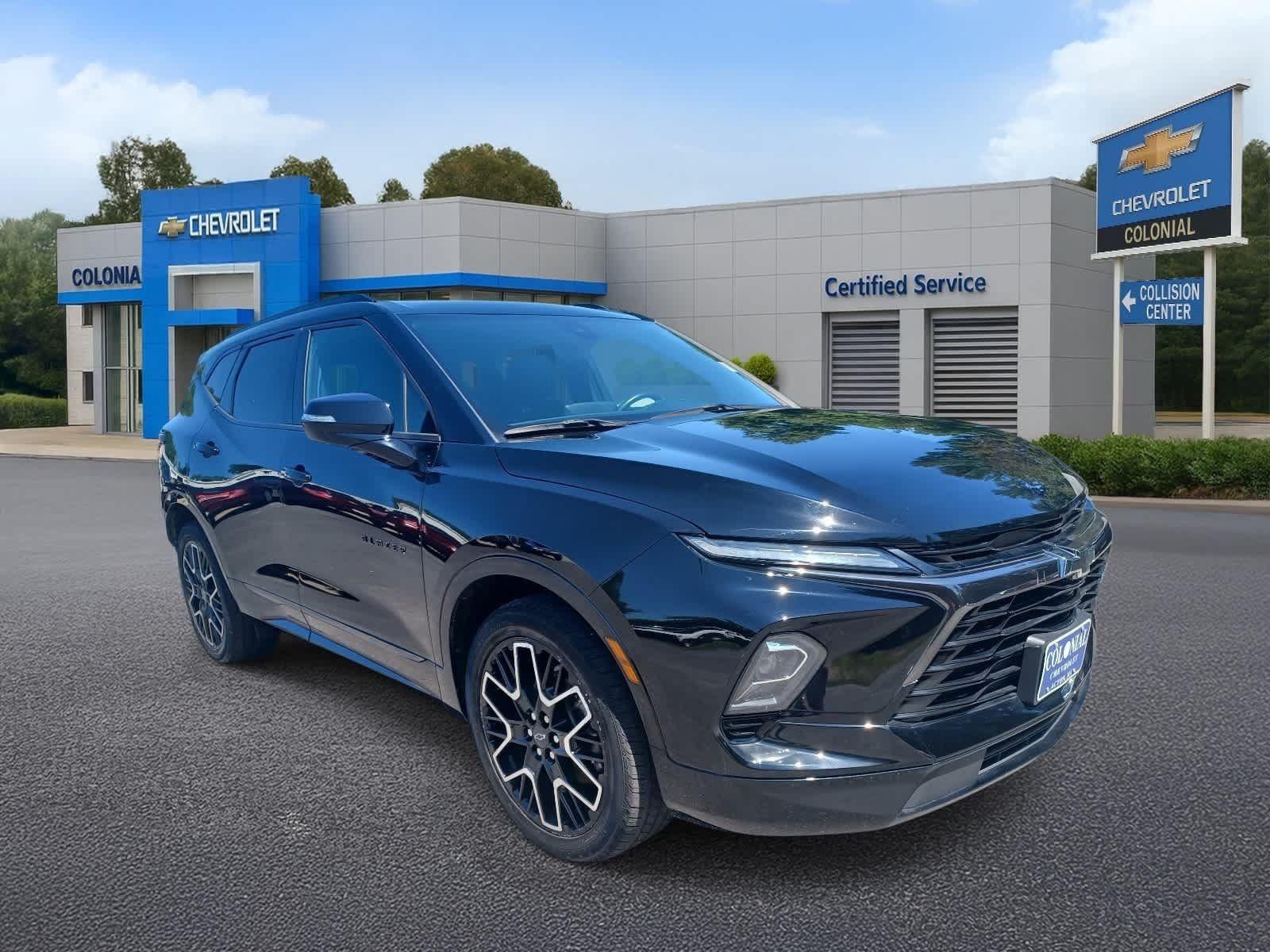Used 2023 Chevrolet Blazer RS w/ Driver Confidence II Package AWD/4WD image 2