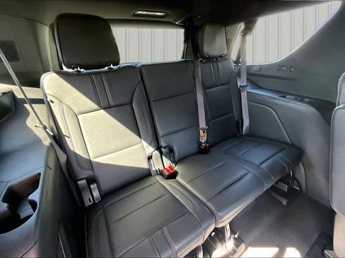 Used 2024 Chevrolet Tahoe RST w/ Luxury Package AWD/4WD image 20