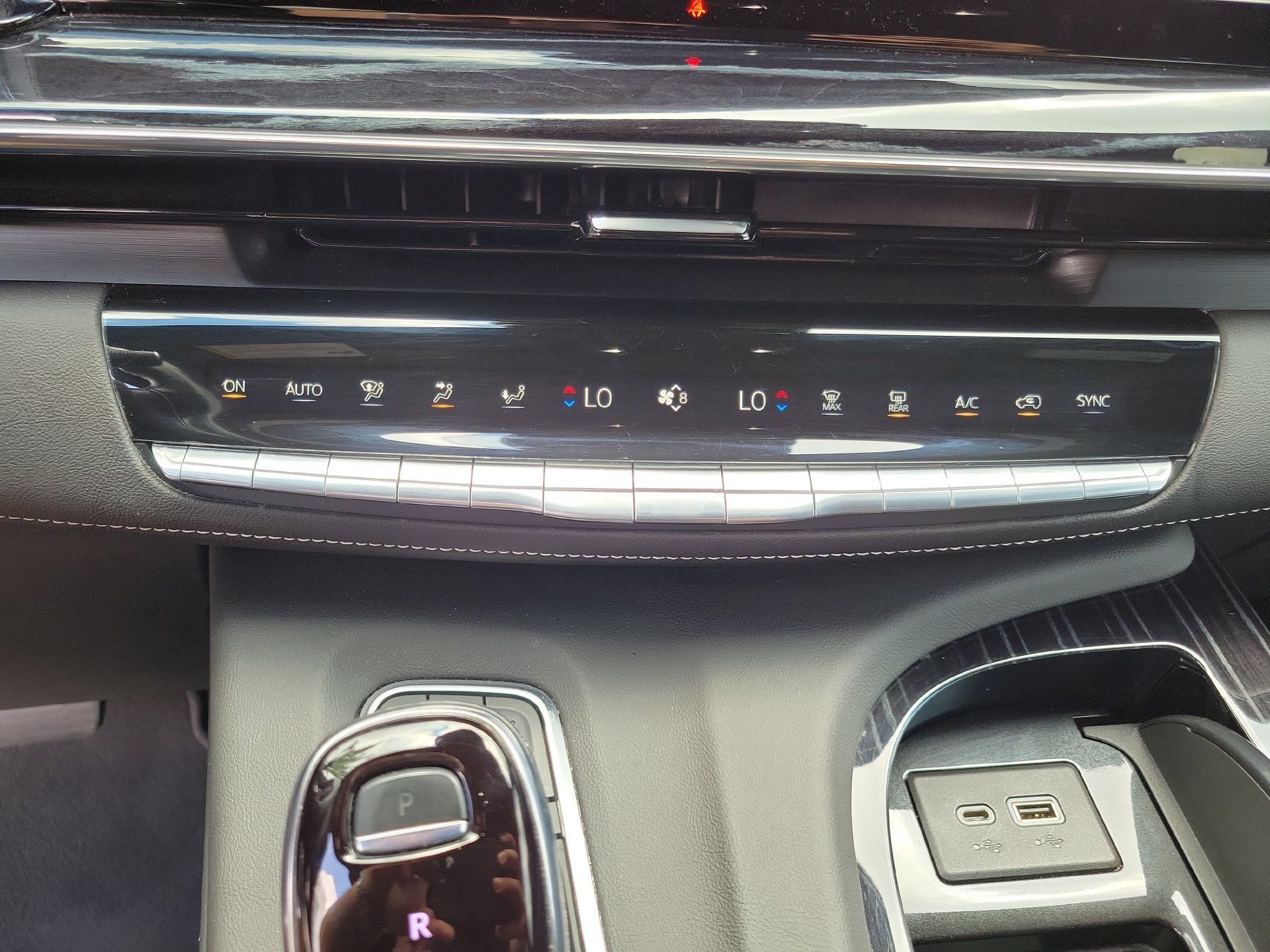 Used 2022 Cadillac Escalade ESV Sport w/ Touring Package AWD/4WD image 40