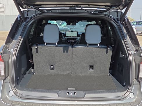 New 2026 Ford Explorer ST image 4