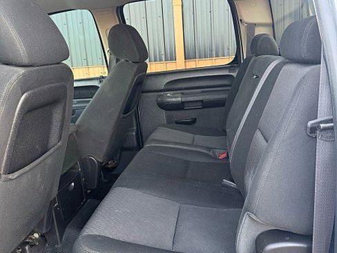 Used 2014 GMC Sierra 3500 SLE image 10