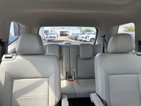 Used 2021 Volkswagen Atlas SE FWD image 12