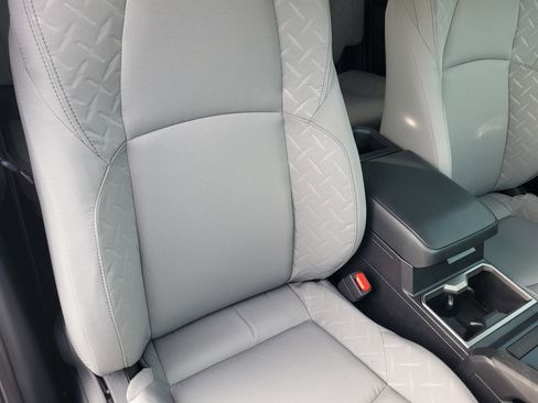 Certified 2025 Toyota Tacoma SR5 image 15