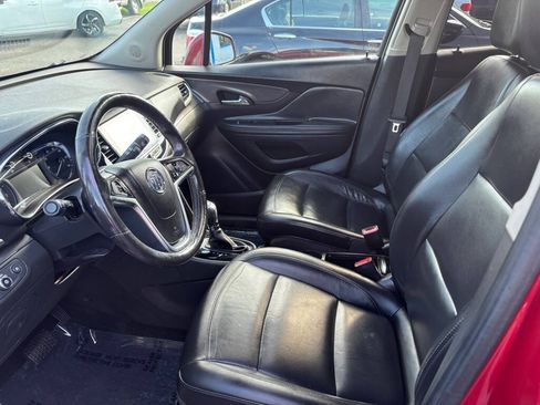 Used 2019 Buick Encore Essence FWD image 7