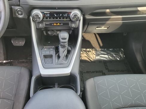Certified 2023 Toyota RAV4 XLE FWD image 15