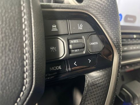 Used 2024 Toyota Tundra Limited image 28