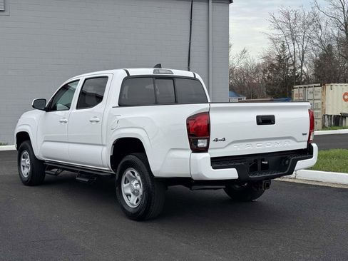 Used 2023 Toyota Tacoma SR image 22