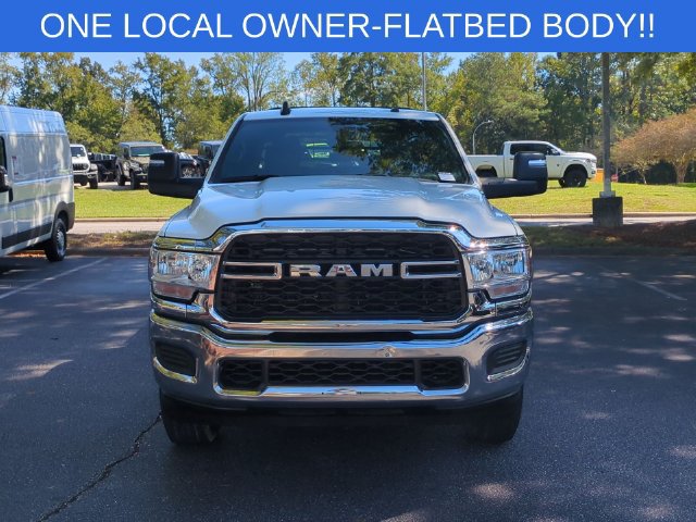Used 2024 RAM 2500 Tradesman w/ Chrome Appearance Group AWD/4WD image 8