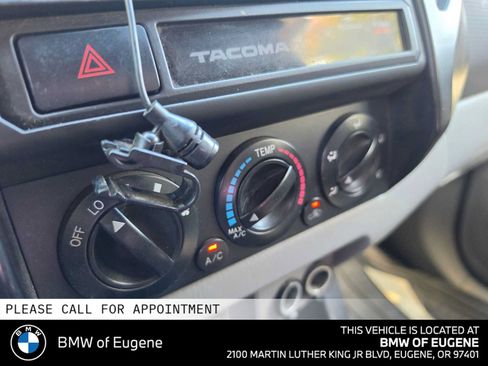 Used 2015 Toyota Tacoma 4x4 Access Cab image 28