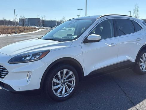 Used 2022 Ford Escape Titanium w/ Titanium Elite Package image 14