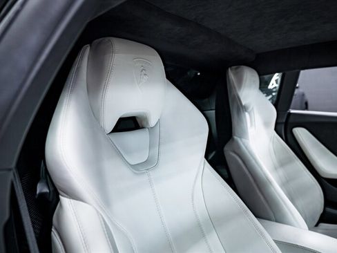 Used 2016 Lamborghini Huracan LP 610-4 image 4