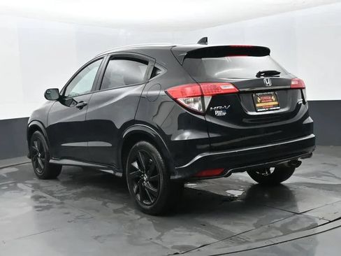 Used 2022 Honda HR-V Sport image 9