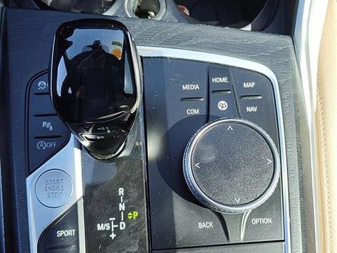 Used 2021 BMW 330i xDrive Sedan w/ Premium Package image 28