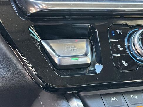 Used 2024 GMC Sierra 1500 Denali w/ Denali Reserve Package image 16