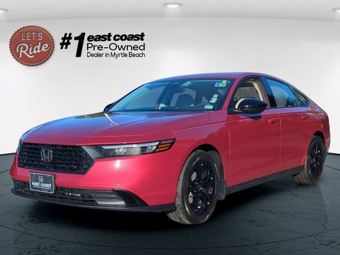 Certified 2025 Honda Accord SE image 1