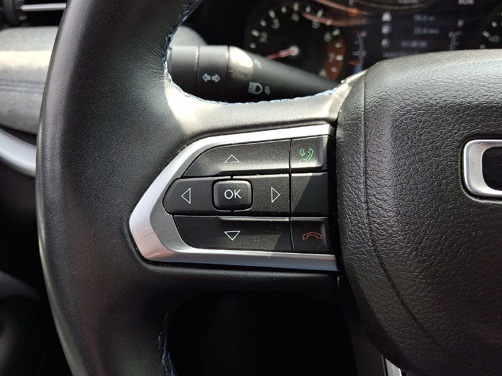 Used 2022 Jeep Compass Latitude w/ Convenience Group AWD/4WD image 19