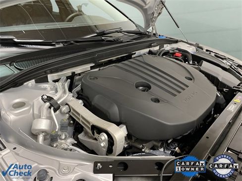 Used 2025 Volvo S60 B5 Core image 84