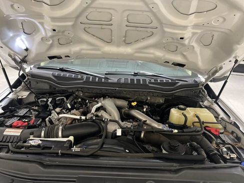 Used 2021 Ford F250 Lariat w/ Lariat Value Package AWD/4WD image 25