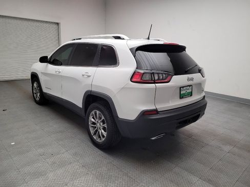 Used 2019 Jeep Cherokee Latitude Plus w/ Comfort/Convenience Group image 5