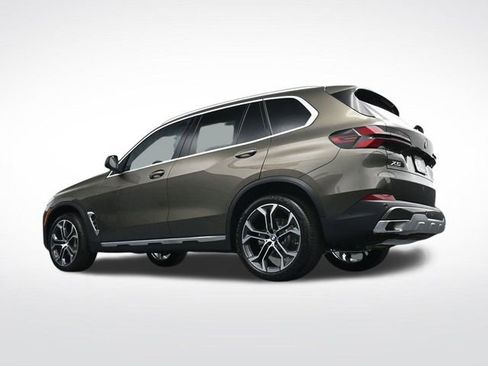 New 2026 BMW X5 sDrive40i image 33