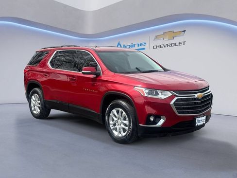 Used 2021 Chevrolet Traverse LT FWD image 7