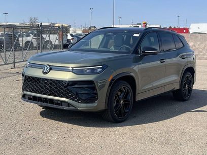 New 2026 Volkswagen Tiguan SE R-Line