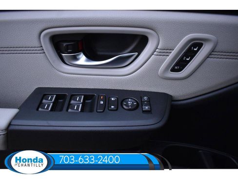 New 2026 Honda Pilot Touring image 24