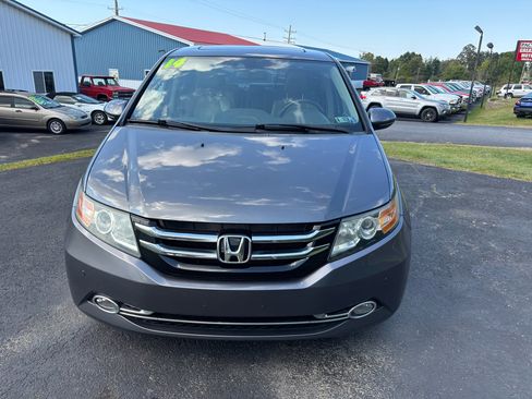Used 2014 Honda Odyssey Touring image 2