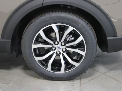 New 2026 Ford Explorer ST-Line image 18