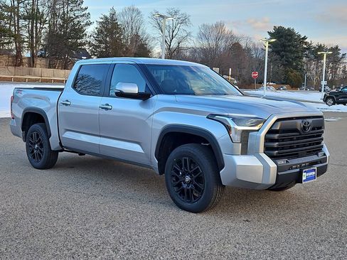 New 2026 Toyota Tundra SR5 image 3