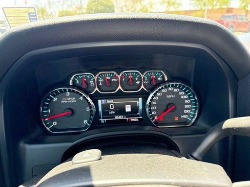Used 2017 Chevrolet Silverado 1500 LT w/ All Star Edition AWD/4WD image 6