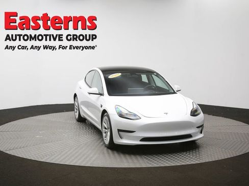 Used 2023 Tesla Model 3 Standard Range image 49