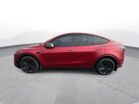 Used 2026 Tesla Model Y Long Range image 7