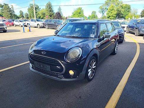 Used 2016 MINI Cooper Clubman FWD image 1