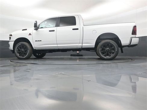 New 2026 RAM 2500 Big Horn image 44