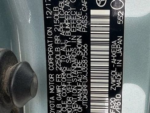 Used 2018 Toyota Prius Two w/ Prius Two Safety Plus Package FWD image 17