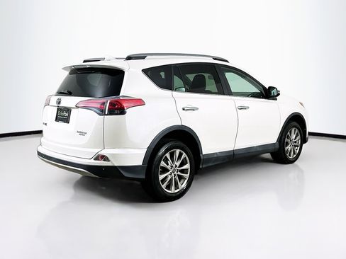 Used 2017 Toyota RAV4 Limited image 9