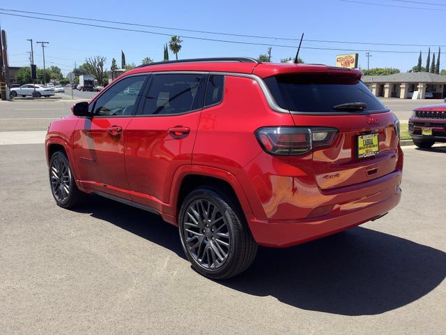 Used 2022 Jeep Compass Limited w/ (RED) Package AWD/4WD image 23