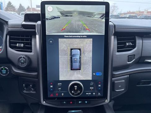 Used 2023 Ford Expedition Max Platinum image 29