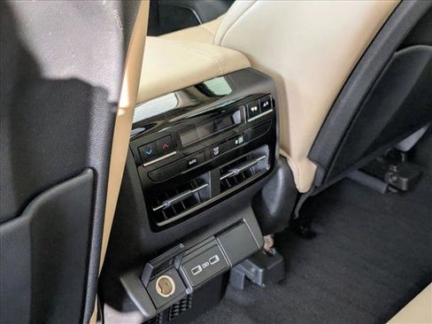 Used 2022 Acura MDX FWD w/ Technology Package image 18