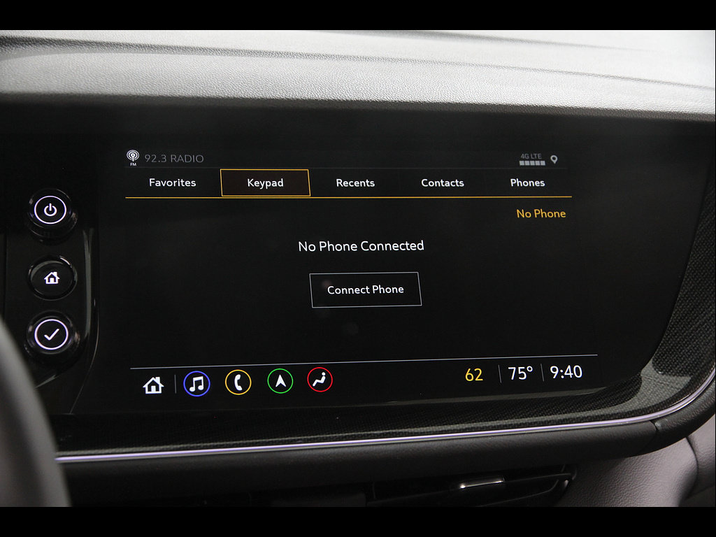Used 2022 Buick Envision Essence w/ Technology Package I FWD image 12